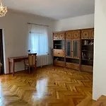 Szomszéd Ház * Keszthely
