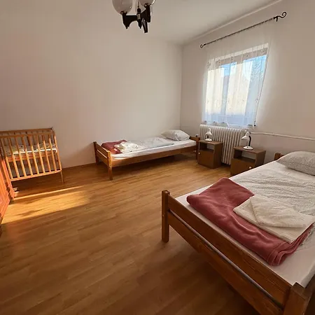 Szomszed Haz Apartment *