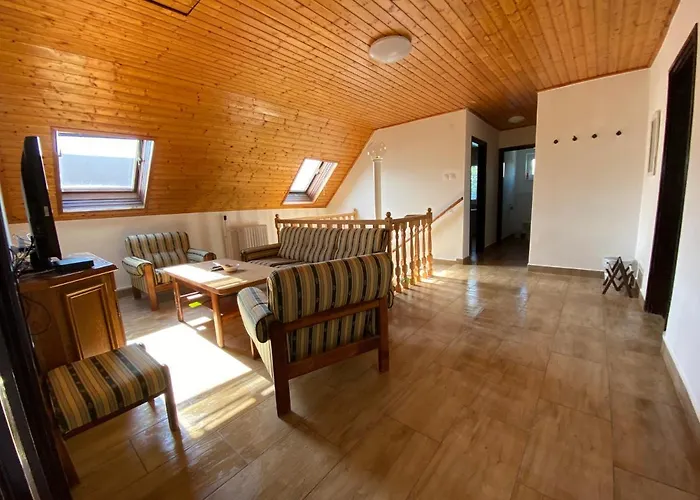 Szomszed Haz Appartement Keszthely