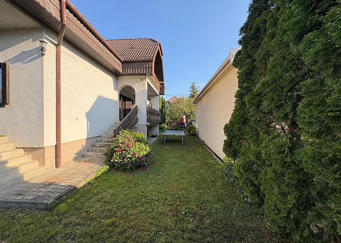 Szomszéd Ház Appartamento Keszthely